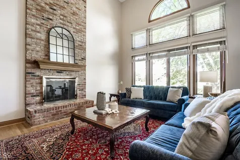 1404 N Claridge Way Carmel IN 46032