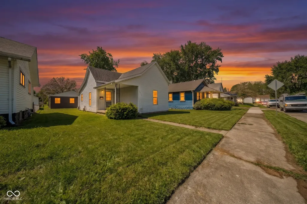 1433 W 5th Street Anderson IN 46016