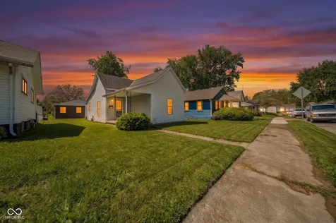 1433 W 5th Street Anderson IN 46016