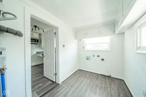 1433 W 5th Street Anderson IN 46016