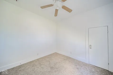 1433 W 5th Street Anderson IN 46016