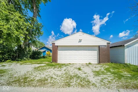 1433 W 5th Street Anderson IN 46016