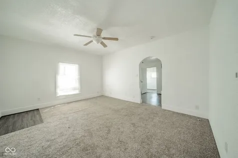 1433 W 5th Street Anderson IN 46016
