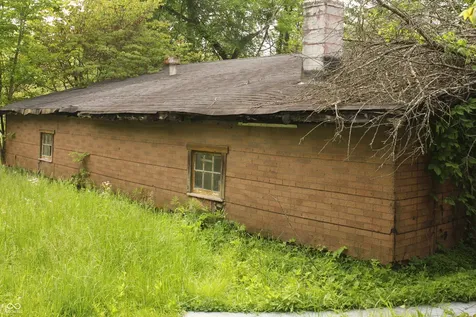 4233 State Road 45 Nashville IN 47448