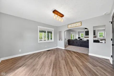 4665 S Mauxferry Road Franklin IN 46131