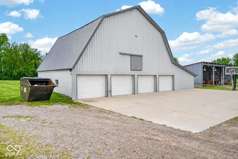 4665 S Mauxferry Road Franklin IN 46131