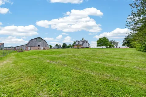 4665 S Mauxferry Road Franklin IN 46131
