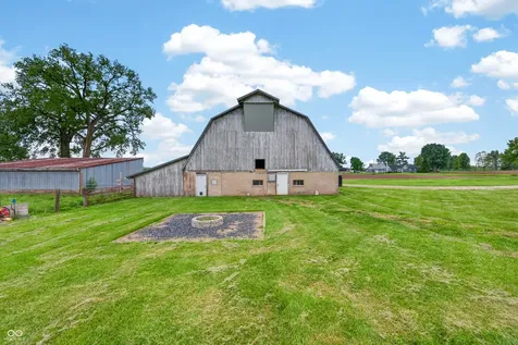 4665 S Mauxferry Road Franklin IN 46131