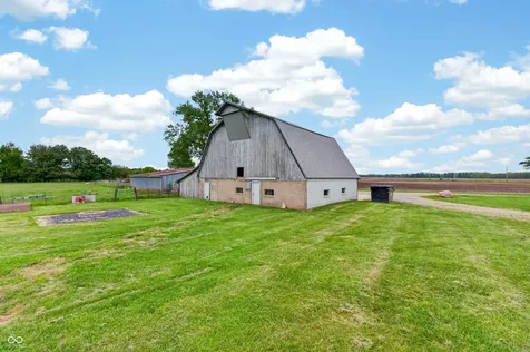 4665 S Mauxferry Road Franklin IN 46131