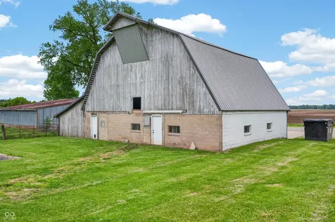 4665 S Mauxferry Road Franklin IN 46131