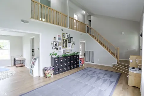 7826 Winding Creek Drive Indianapolis IN 46236