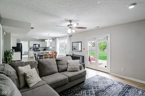 7826 Winding Creek Drive Indianapolis IN 46236