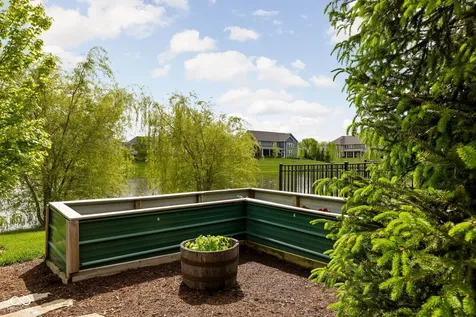 3807 Sugar Pine Lane Zionsville IN 46077