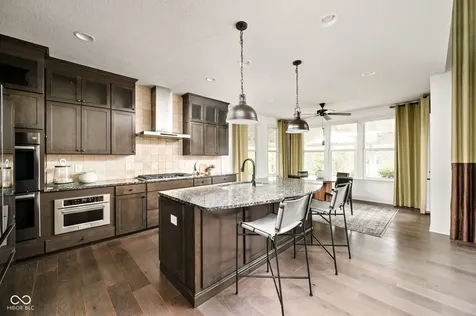 3807 Sugar Pine Lane Zionsville IN 46077