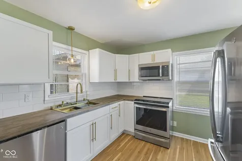 1718 Tulip Drive Indianapolis IN 46227