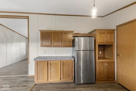 4687 Breckenridge Drive Columbus IN 47203
