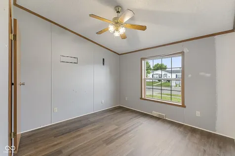 4687 Breckenridge Drive Columbus IN 47203