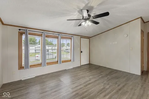 4687 Breckenridge Drive Columbus IN 47203
