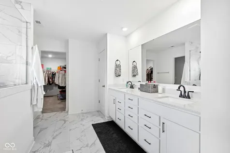 4724 White Willow Way New Palestine IN 46163