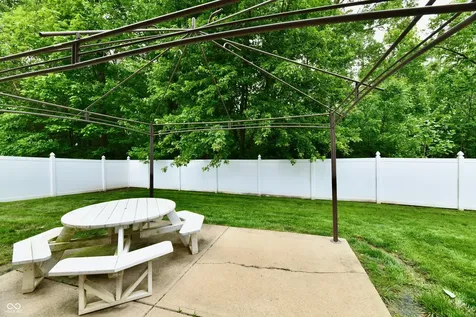10058 Three Star Court Avon IN 46123
