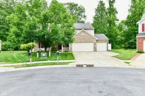 10058 Three Star Court Avon IN 46123