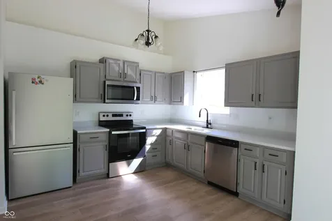 7711 Cherrybark Drive Indianapolis IN 46236