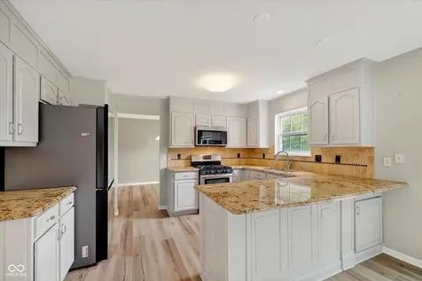 8365 Glen Highlands Drive Indianapolis IN 46236