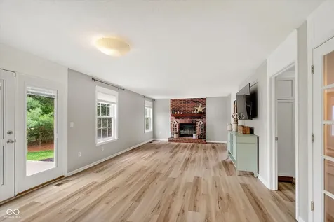 8365 Glen Highlands Drive Indianapolis IN 46236