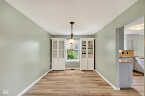 8365 Glen Highlands Drive Indianapolis IN 46236