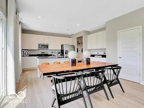 1151 Beverly Place Greenwood IN 46143