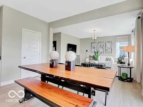 1151 Beverly Place Greenwood IN 46143