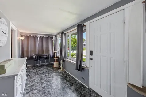 226 S 6th Avenue Beech Grove IN 46107
