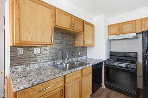 226 S 6th Avenue Beech Grove IN 46107