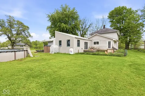 5420 E North Street Butlerville IN 47223