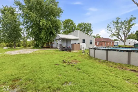 5420 E North Street Butlerville IN 47223
