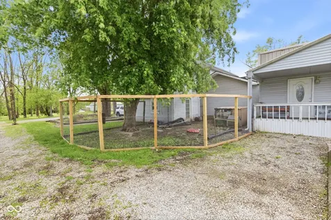 5420 E North Street Butlerville IN 47223