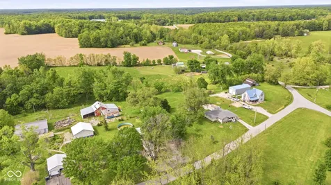 5420 E North Street Butlerville IN 47223