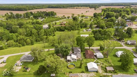 5420 E North Street Butlerville IN 47223