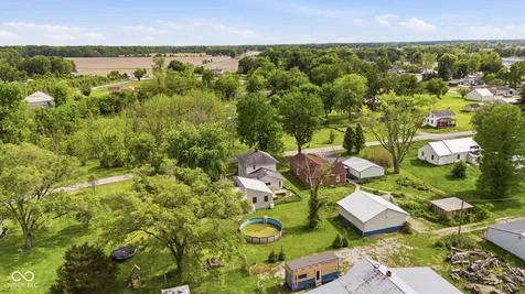 5420 E North Street Butlerville IN 47223