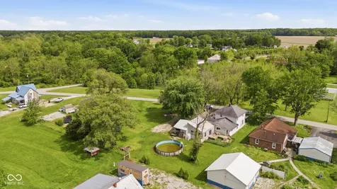 5420 E North Street Butlerville IN 47223