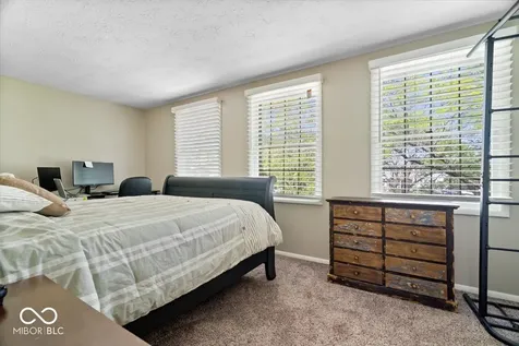 6157 E 96th Place Indianapolis IN 46250
