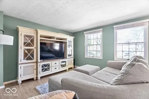 6157 E 96th Place Indianapolis IN 46250