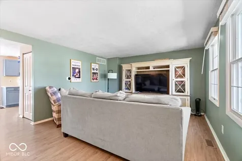 6157 E 96th Place Indianapolis IN 46250