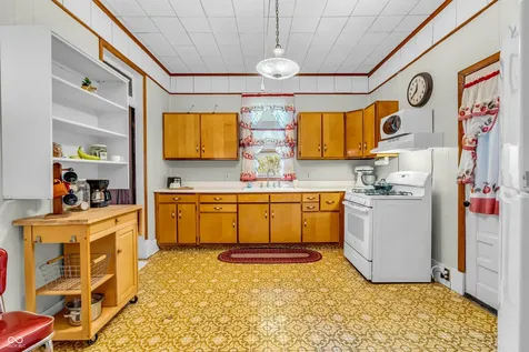 229 Bakemeyer Street Indianapolis IN 46225