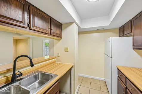 3724 Tudor Park Drive Indianapolis IN 46235