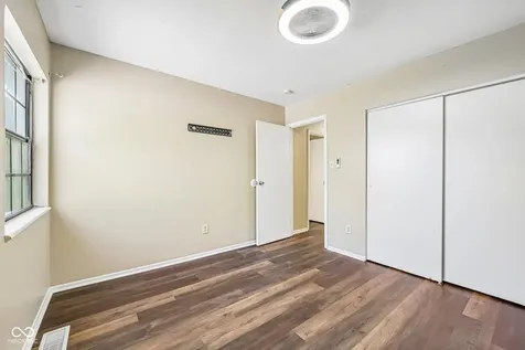 3724 Tudor Park Drive Indianapolis IN 46235