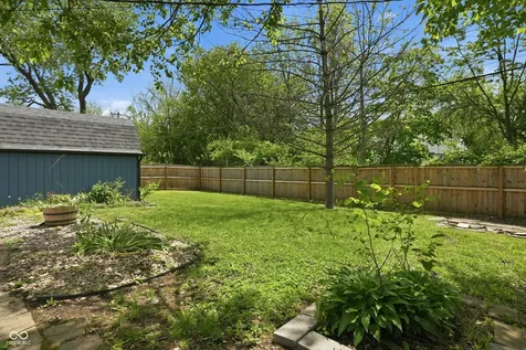 8129 E 36th Place Indianapolis IN 46226