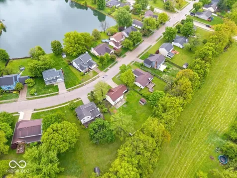 7656 Camberwood Drive Indianapolis IN 46268