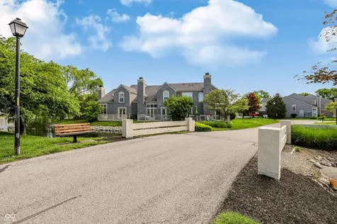 9457 Bridgewater Circle Indianapolis IN 46250