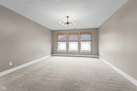 8506 New Heritage Drive Indianapolis IN 46239